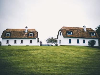 Should I List on Airbnb and Vrbo? Here's How to Decide
