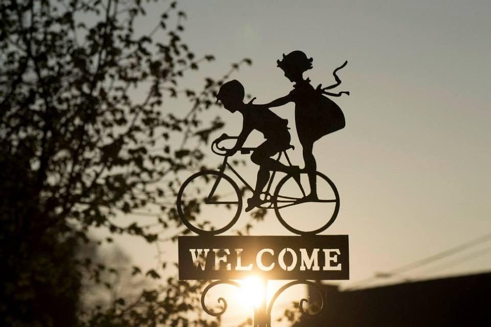 How to Welcome Vacation Rental Guests | Top 15 Tips
