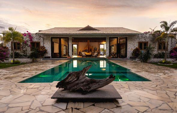 The most successful vacation rental businesses run on more than spreadsheets. They rely on a software stack that saves time, improves guest satisfaction, and gives visibility into financial health.