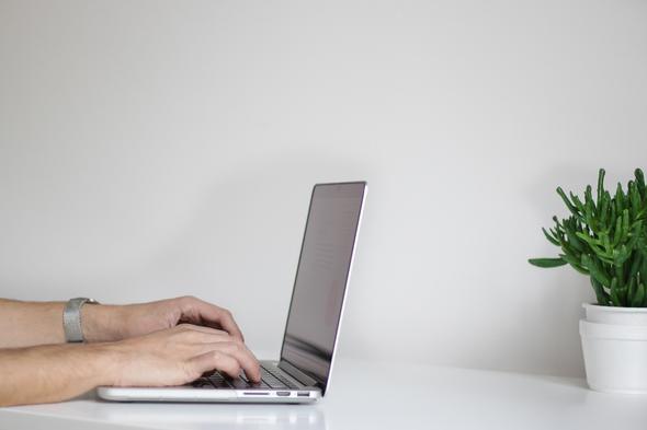 Emailing Airbnb’s help team is ideal for non-urgent, document-heavy issues, providing a clear written record and faster resolution when you include detailed reservation and account information.
