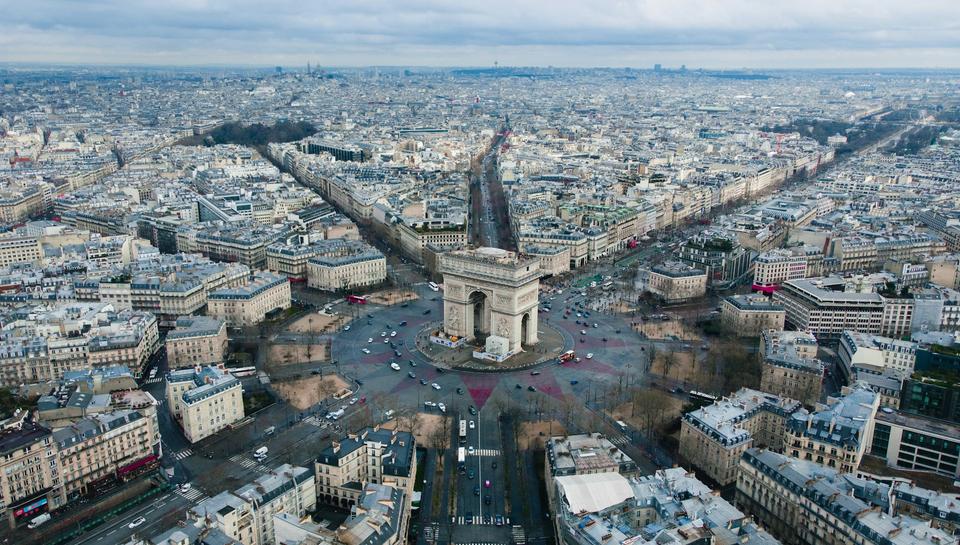 Split Payment for Property Managers: How to Stay Compliant with France’s Carte G requirements