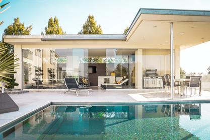 What is Airbnb Plus and How Does it Work for Hosts?