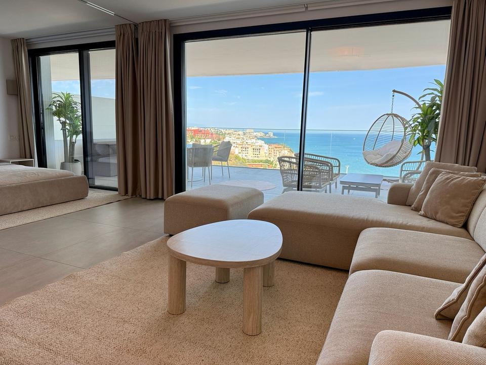 From Orlando to the Costa del Sol: How SunnyCoast HomeStays Brought Its Holiday Rental Experience to Spain with Hostaway