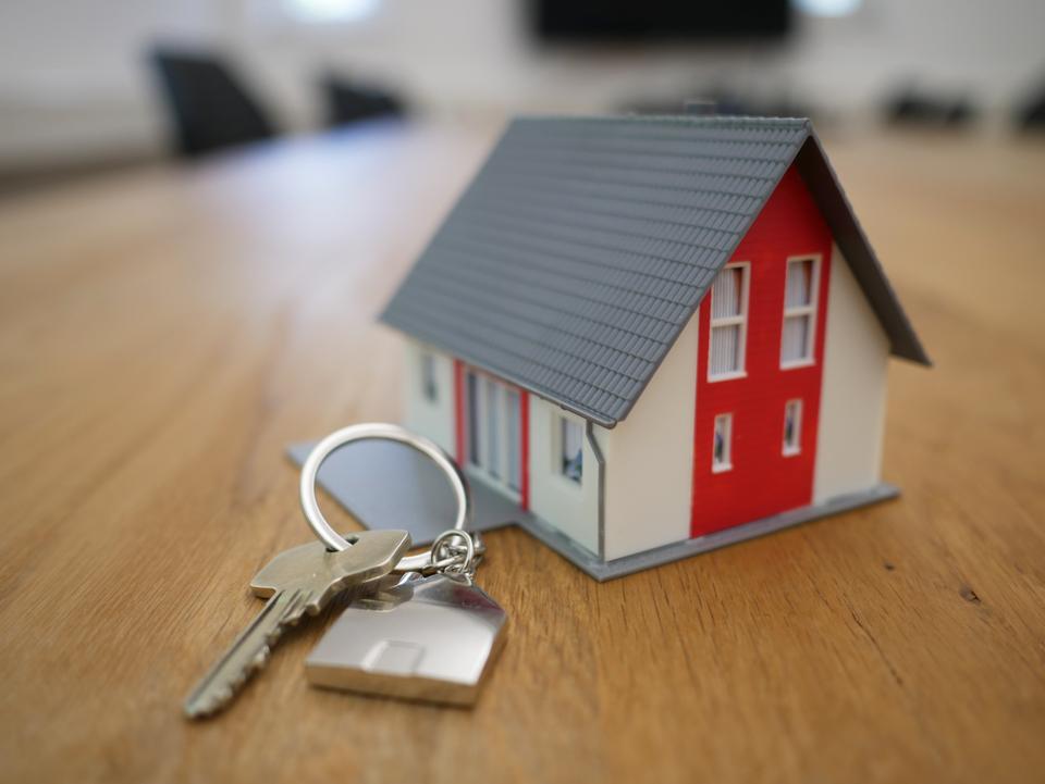 Corporate Leasing | How to get around Airbnb Subletting Restrictions