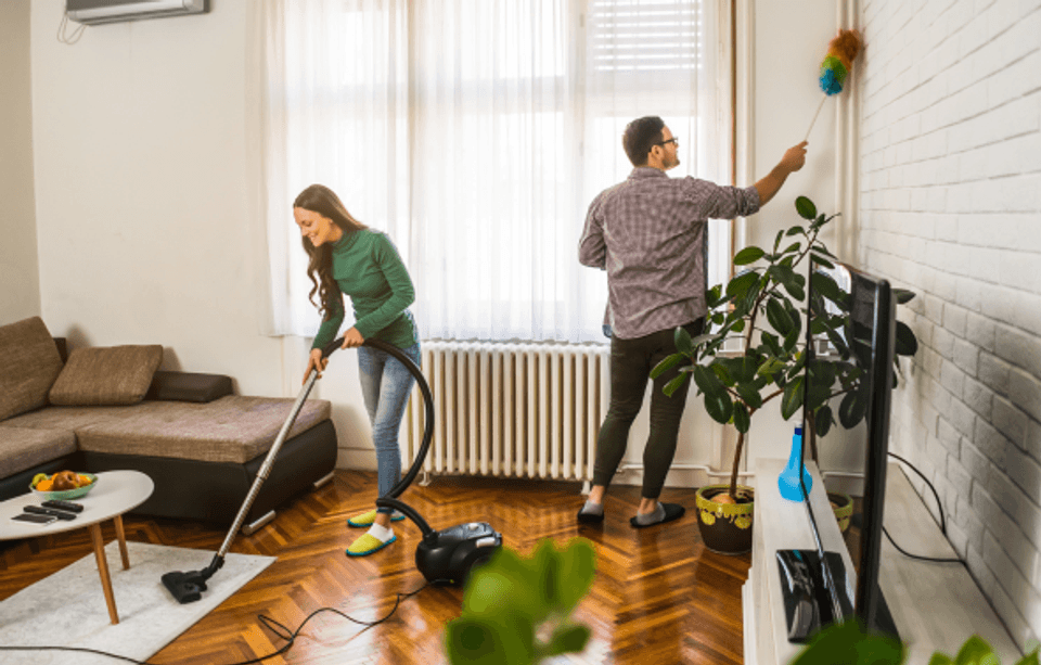 Which Automation Tools Improve Coordination Among Cleaning Teams Across Properties?
