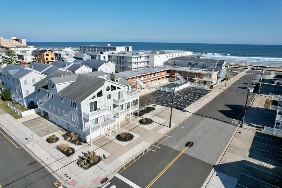 Don Martin Vacation Rentals is a New Jersey based realty and vacation rental company that uses Hostaway as their primary vacation rental software.