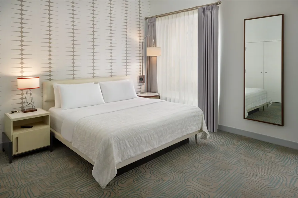 Guest room at Le Méridien Tampa, The Courthouse